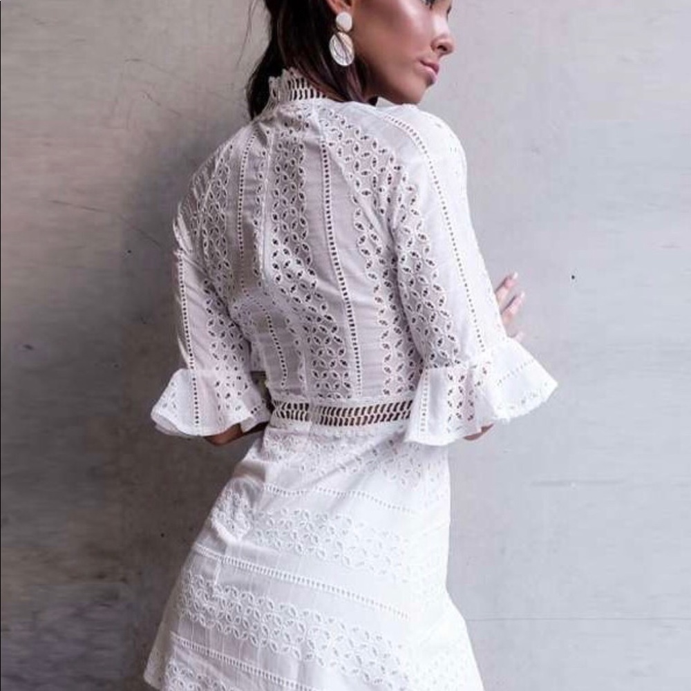 Lauren’s White Mini Dress - Picture 6 of 8